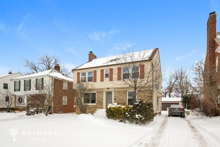 2371 Loyola Rd - Photo 2 of 3