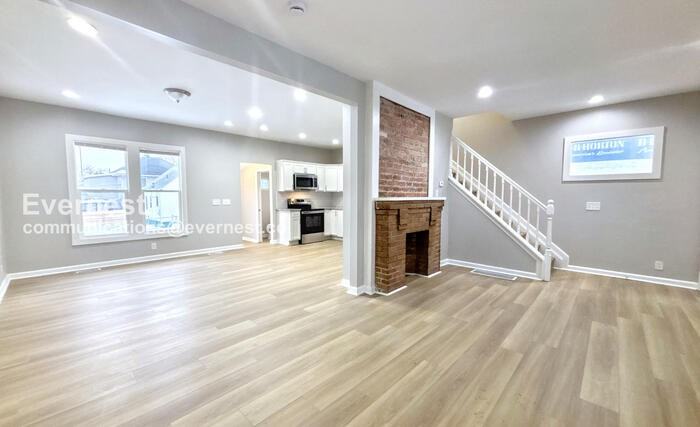 2430 Steele Ave - Photo 6 of 27