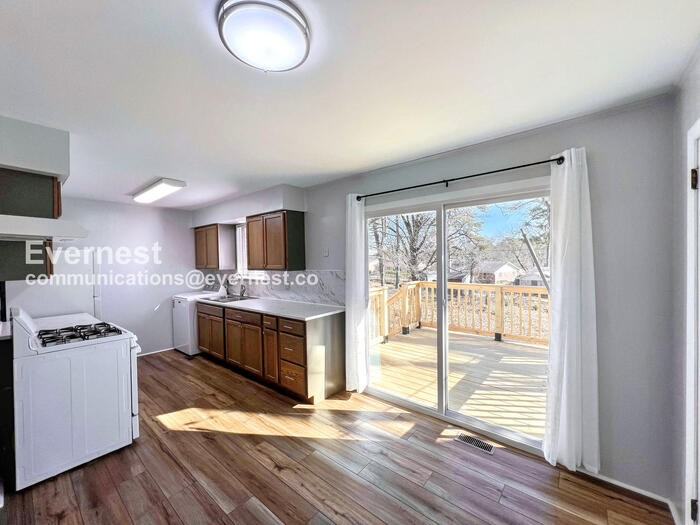 5 Laurice Cir - Photo 3 of 16