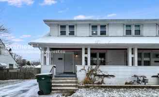 featured image of 2432 Steele Ave