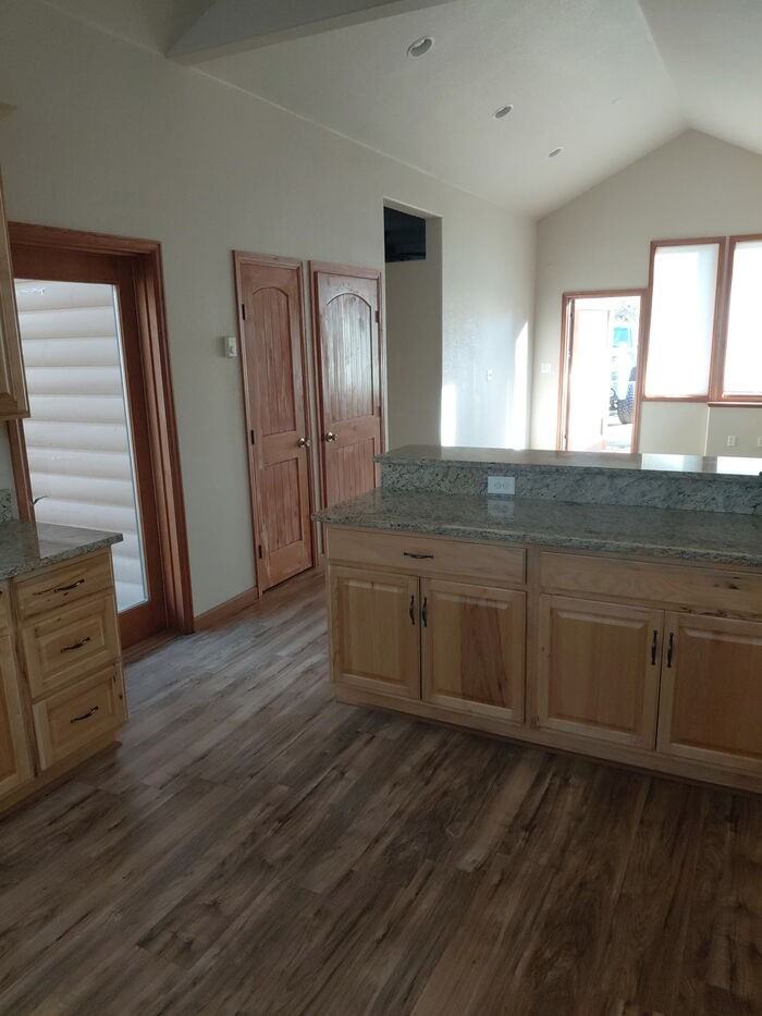 27826 Alabraska Ln - Photo 3 of 5