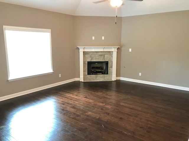 8565 Courtly Cir N - Photo 2 of 12