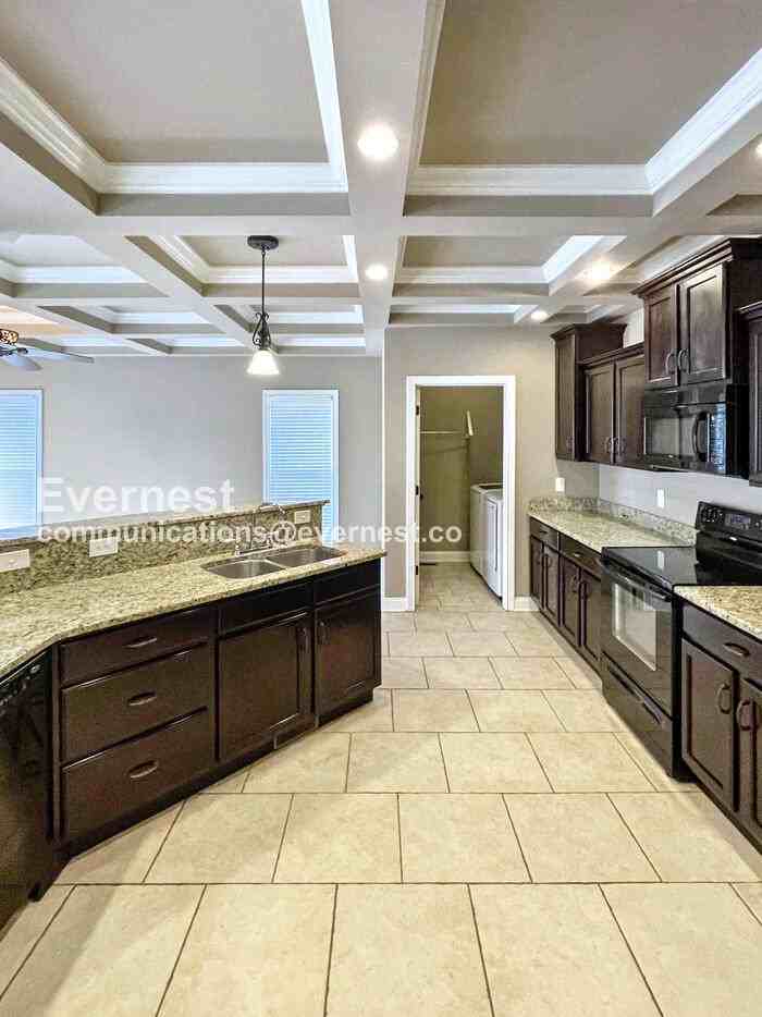 1508 Green Grove Way - Photo 3 of 39