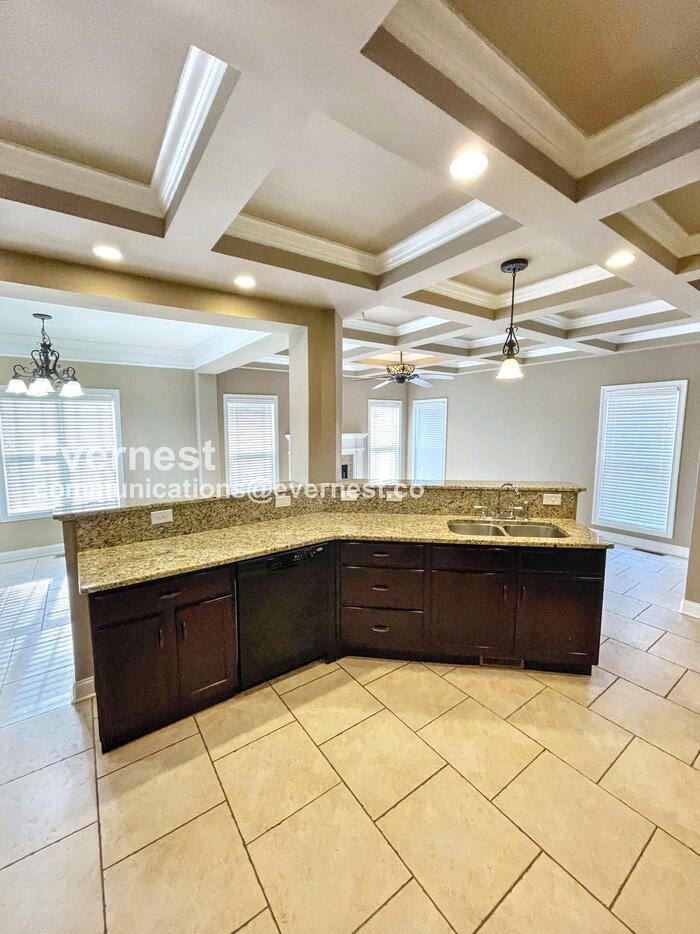 1508 Green Grove Way - Photo 4 of 39