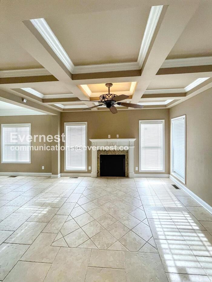 1508 Green Grove Way - Photo 7 of 39