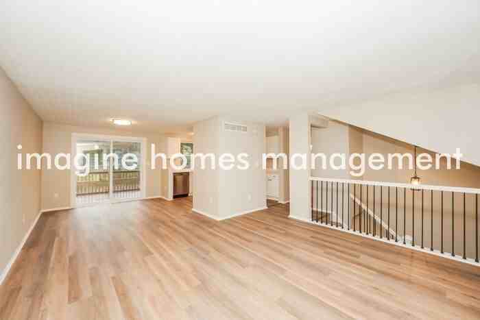 5072 Commanche Trl - Photo 5 of 23