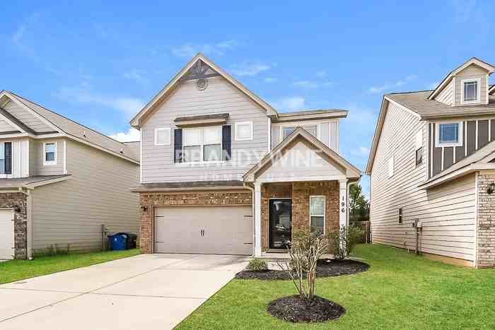 196 Leland Ln - Photo 2 of 20