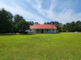 featured image of 5444 Rockfish Rd
