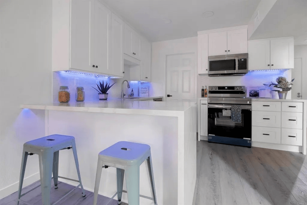 609 Beyer Wayunit 301 #1 - Photo 7 of 19