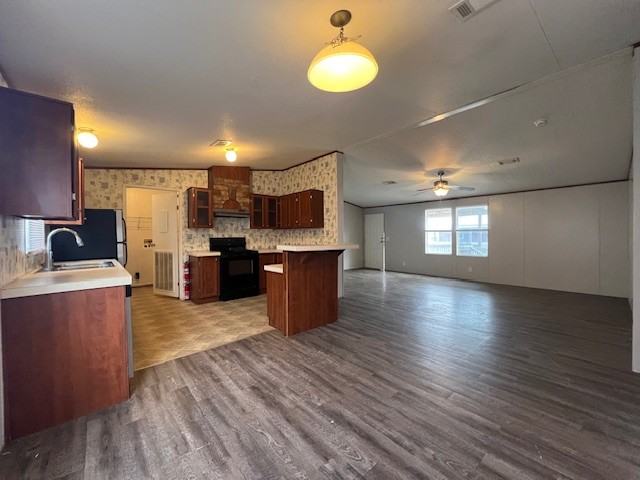 56 Willowbrook Ct #1 - Photo 2 of 14