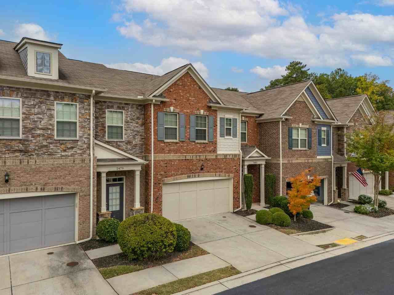 2483 Norwood Dr Se - Photo 3 of 20