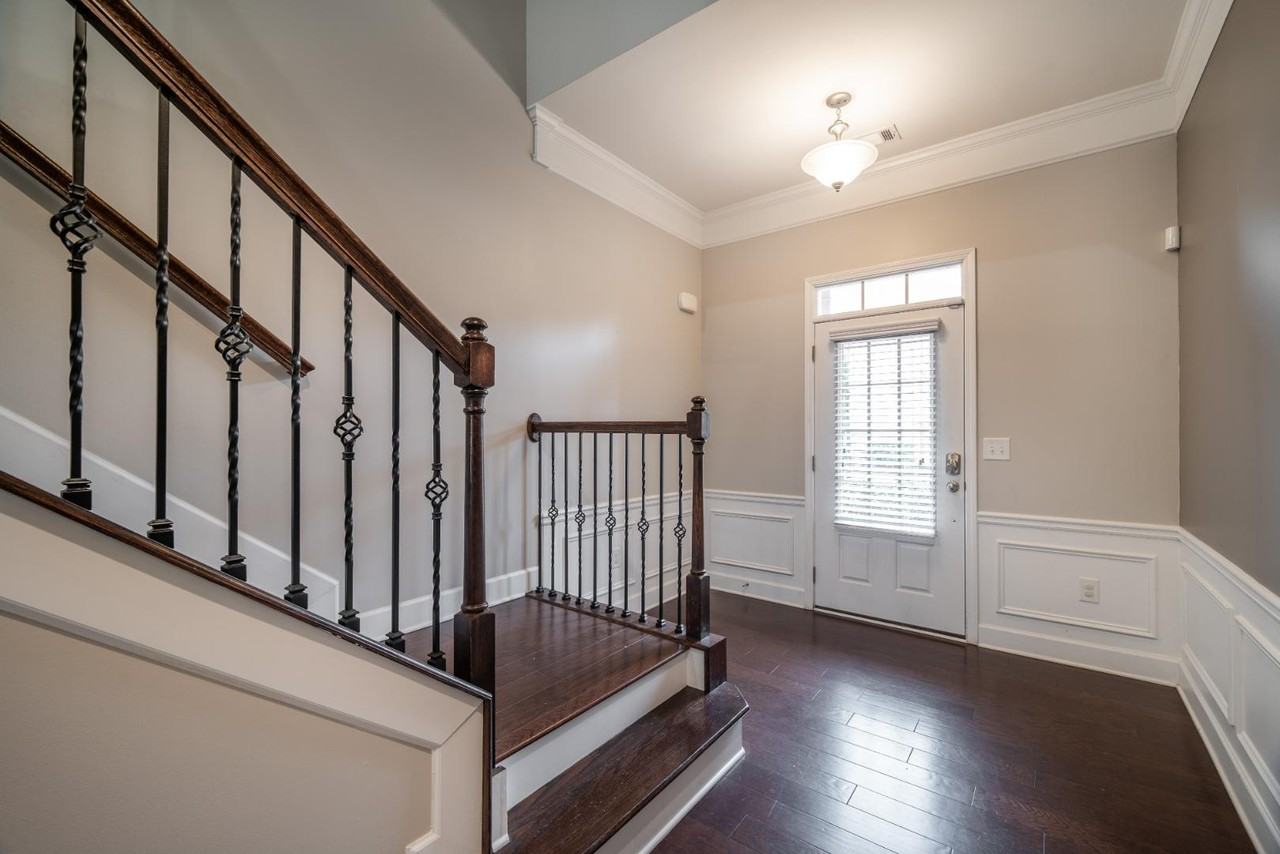 2483 Norwood Dr Se - Photo 7 of 20