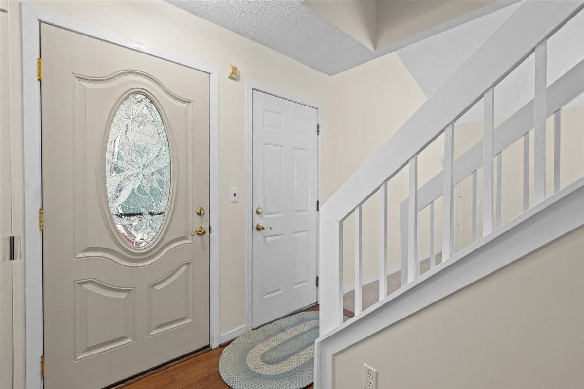 31112 Columbia Dr #NA - Photo 2 of 18