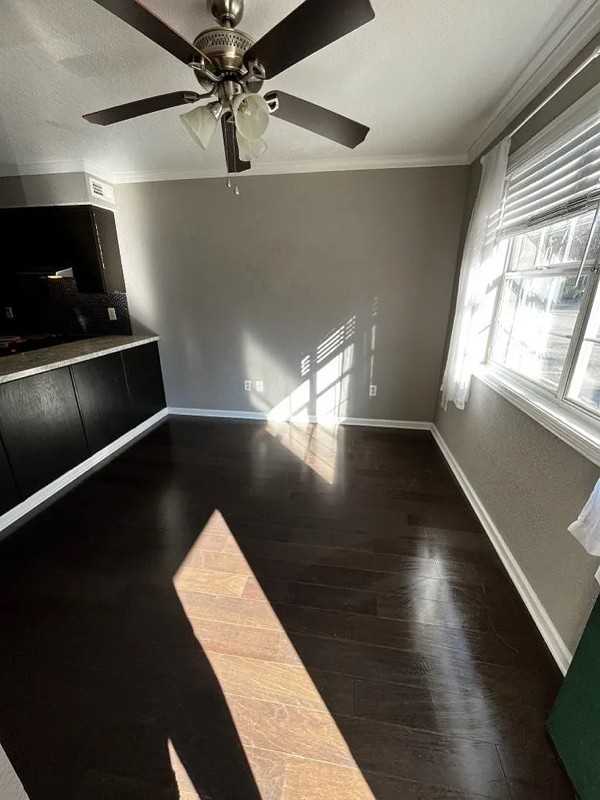 2845 Jersey Ave #2845 - Photo 3 of 11