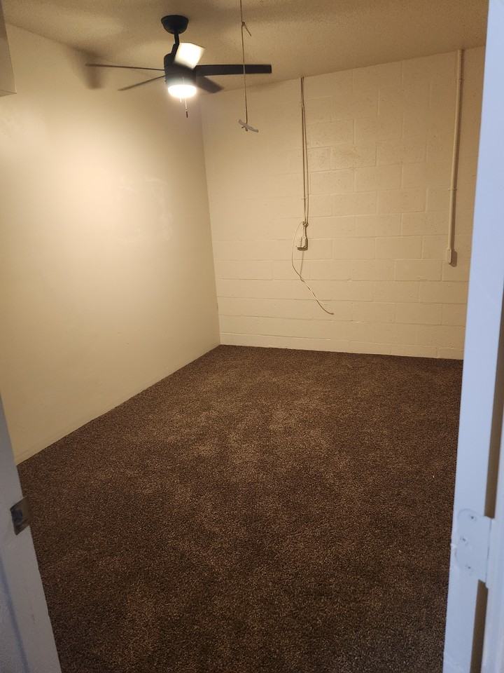 4227 Larkin St #NA - Photo 5 of 29