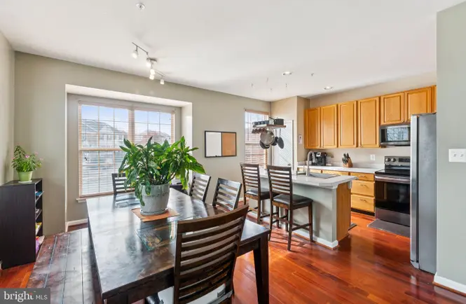 124 Penwick Cir - Photo 6 of 23