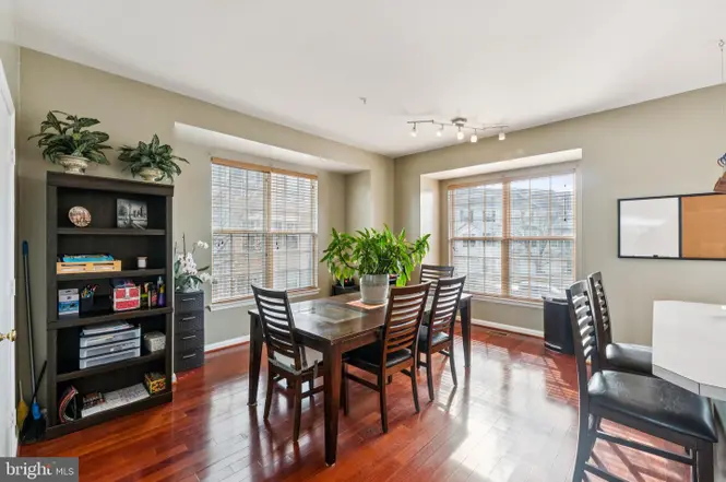 124 Penwick Cir - Photo 7 of 23