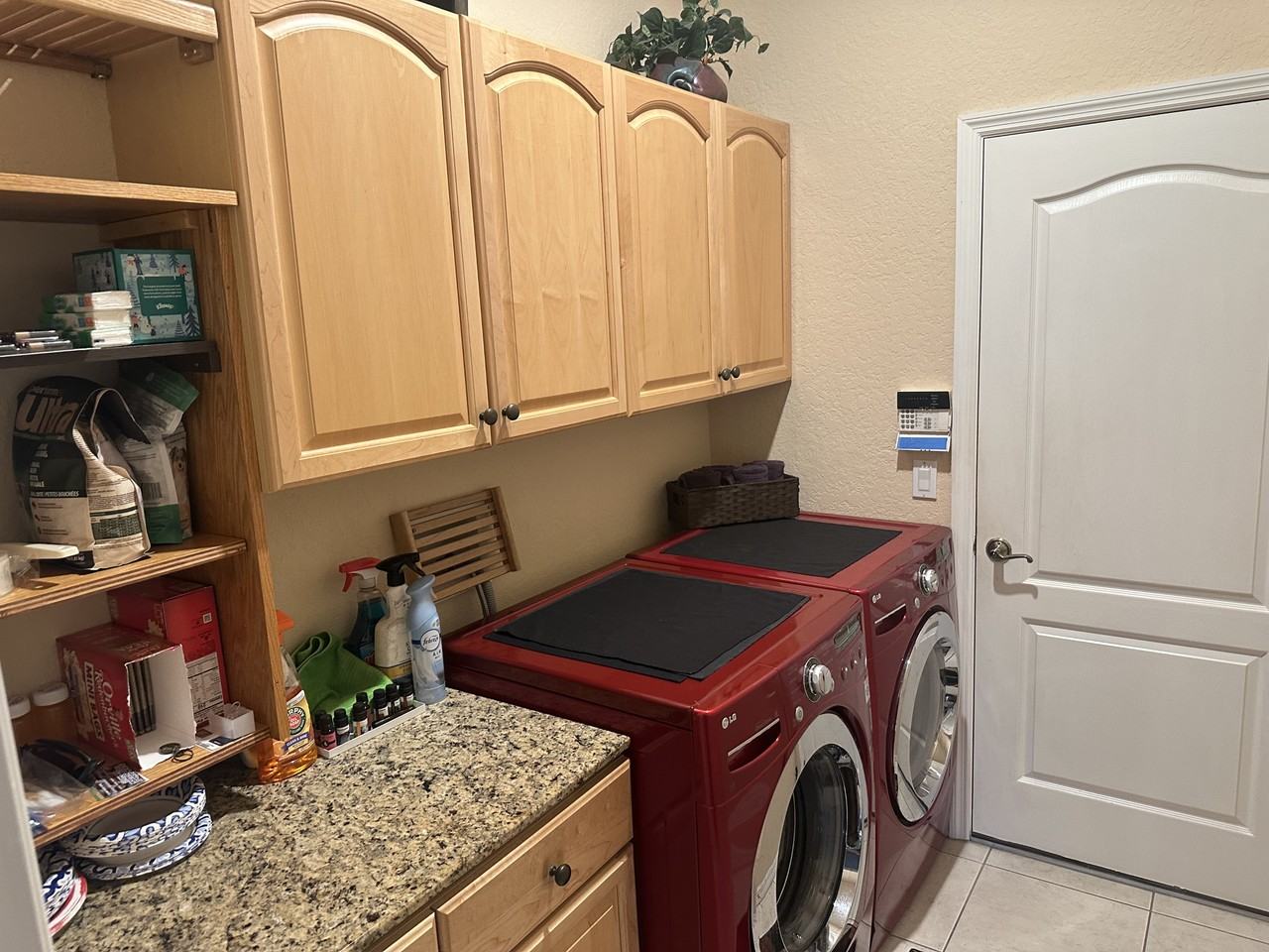 566 Planters Manor Way #NA - Photo 6 of 39