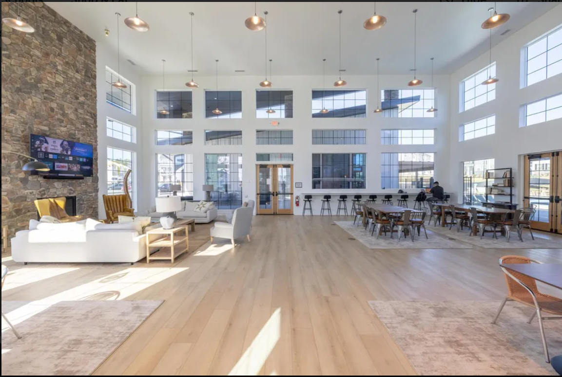 1439 Jay Rd #1439 - Photo 2 of 23