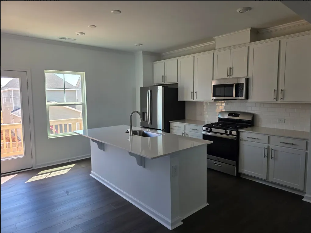 1439 Jay Rd #1439 - Photo 3 of 23