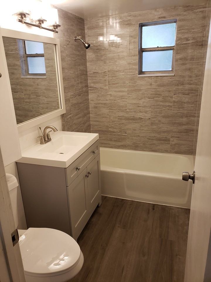 2323 Florida Blvd #A - Photo 2 of 7