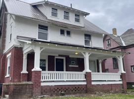 featured image of 399 W Warren Ave #1