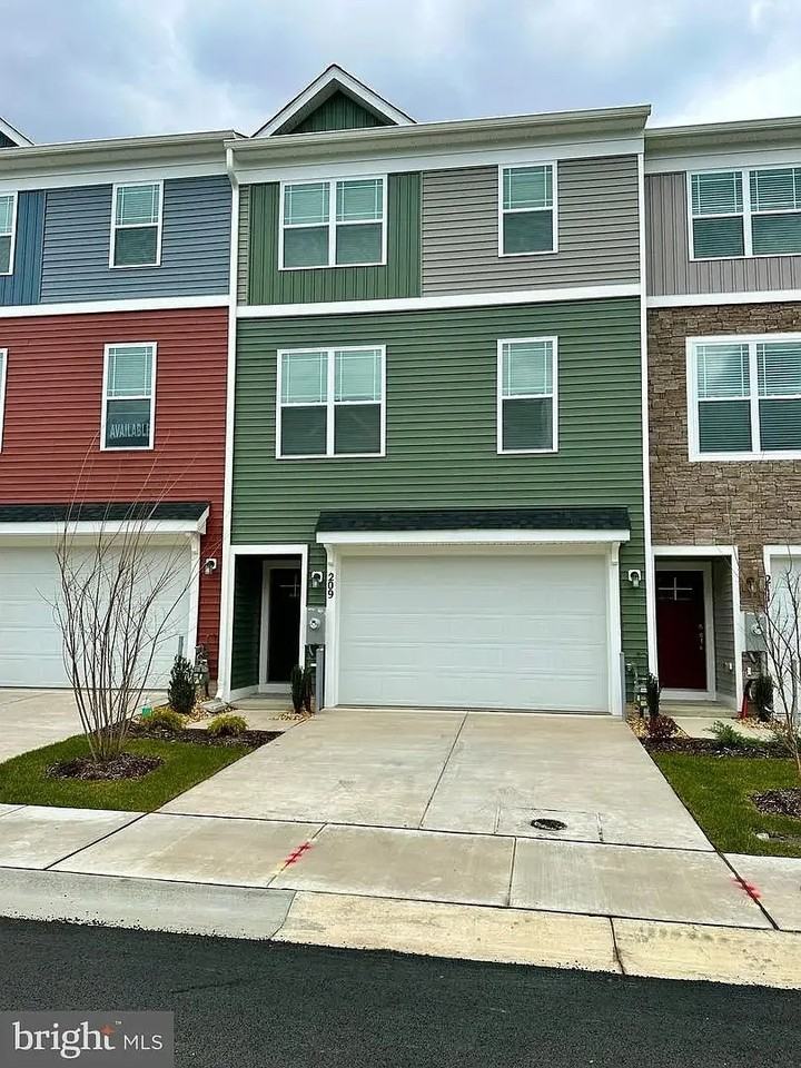 209 Jenkins Way #209