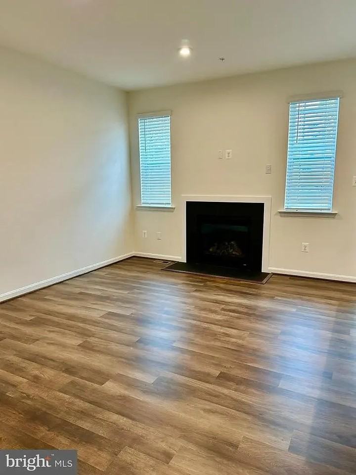 209 Jenkins Way #209 - Photo 6 of 14