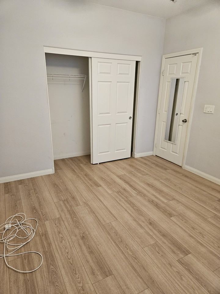 7204 Mountain Den Ave #1 - Photo 2 of 8