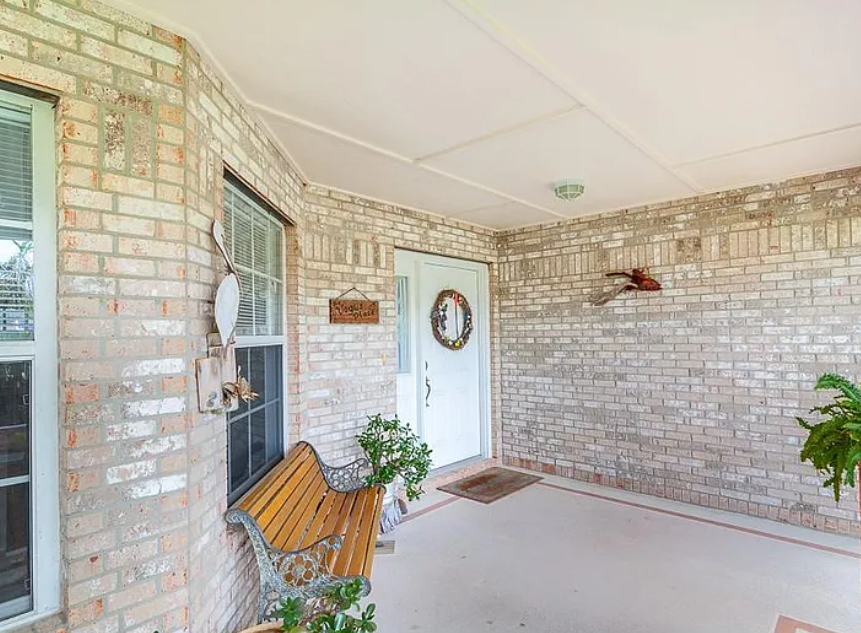 125 Morning Dove Ct #NA - Photo 3 of 6