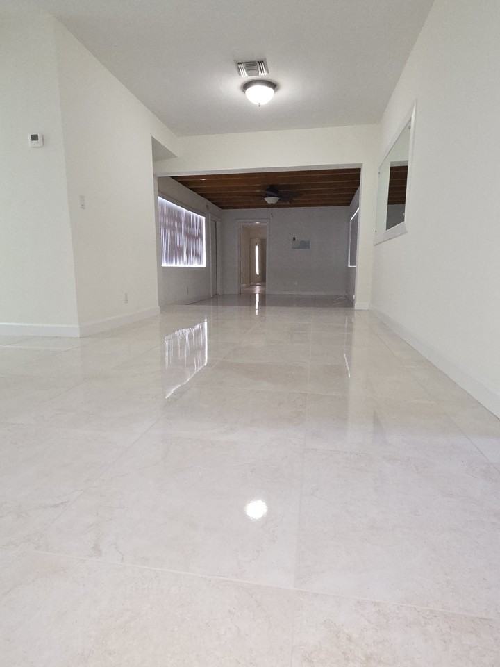 1008 Macy St #NA - Photo 2 of 50