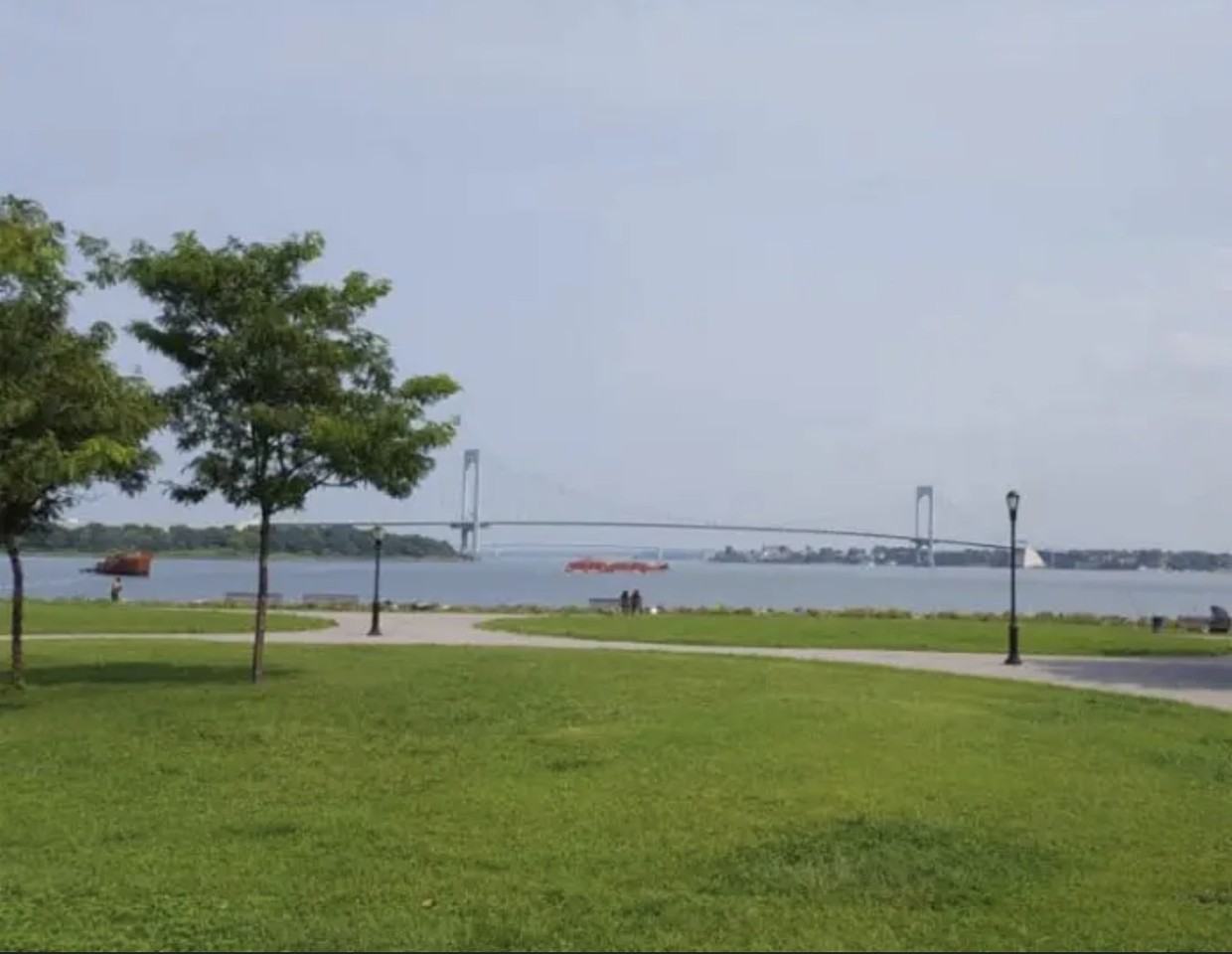 208B Betts Ave #1 - Photo 5 of 18