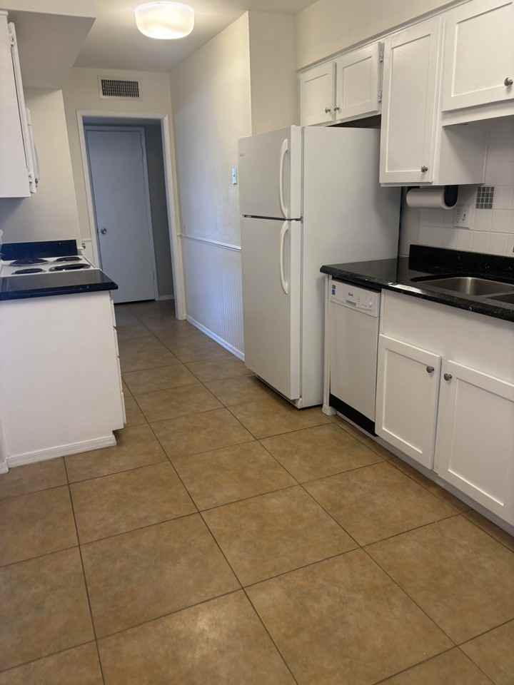 18419 N 94th Dr #NA - Photo 7 of 13