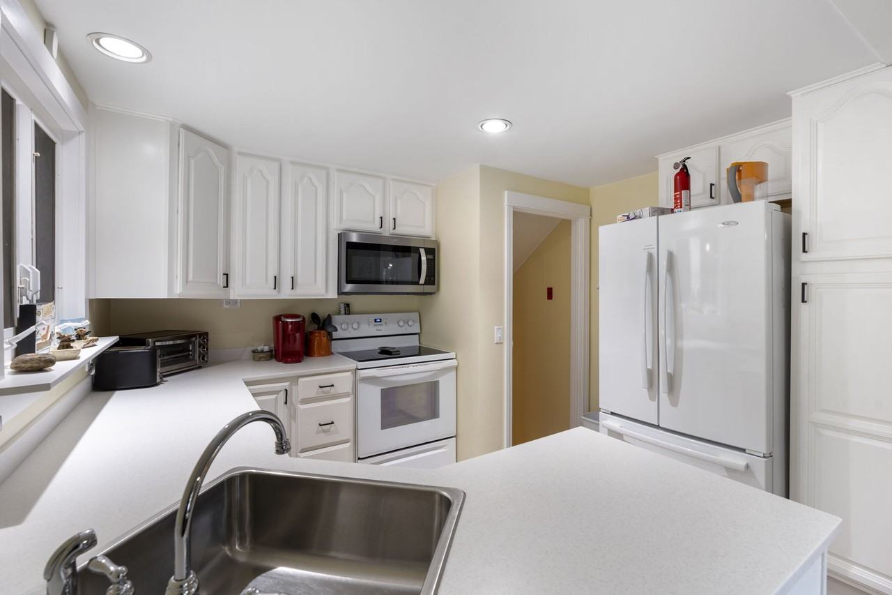 189 N High St #NA - Photo 4 of 16