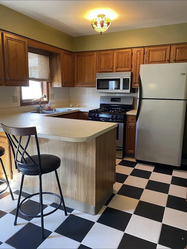 773 Kenmare Pkwy - Photo 6 of 11