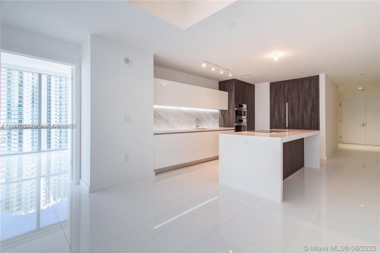 NE 1st Ave & NE 8th St - Photo 7 of 17