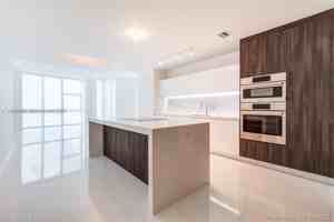 featured image of NE 1st Ave & NE 8th St