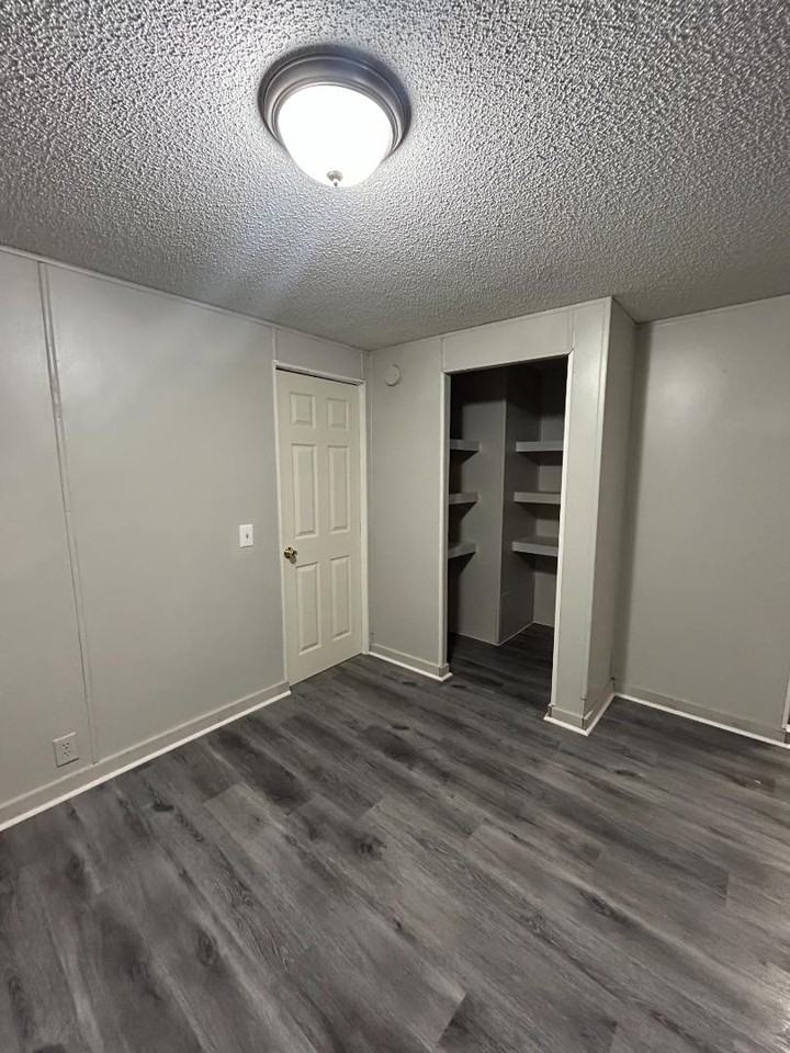 188 AN CR 162 - Photo 5 of 33