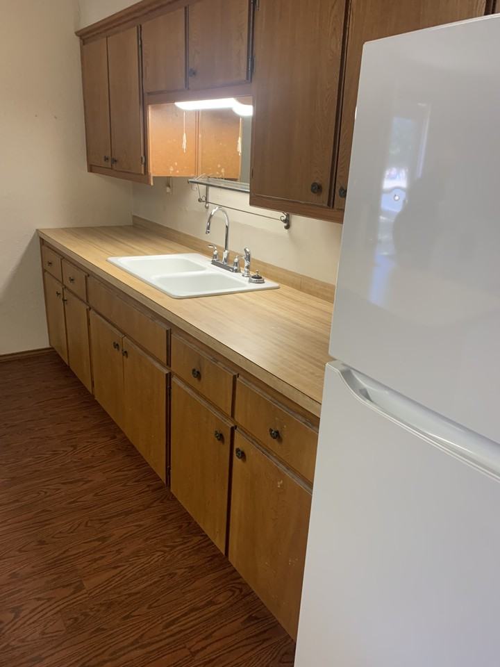 137 S Hillside Rd #1 - Photo 7 of 20