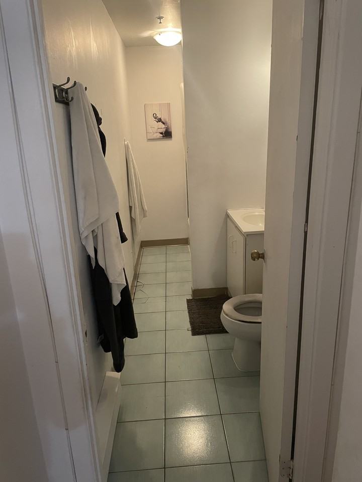 3454 Rue Aylmer #205 - Photo 5 of 9