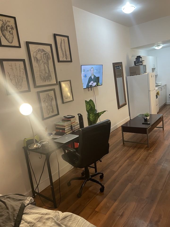 3454 Rue Aylmer #205 - Photo 3 of 9