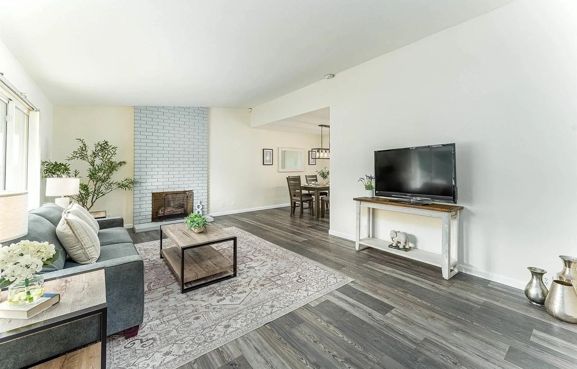 7684 Surrey Ln #NA - Photo 4 of 19