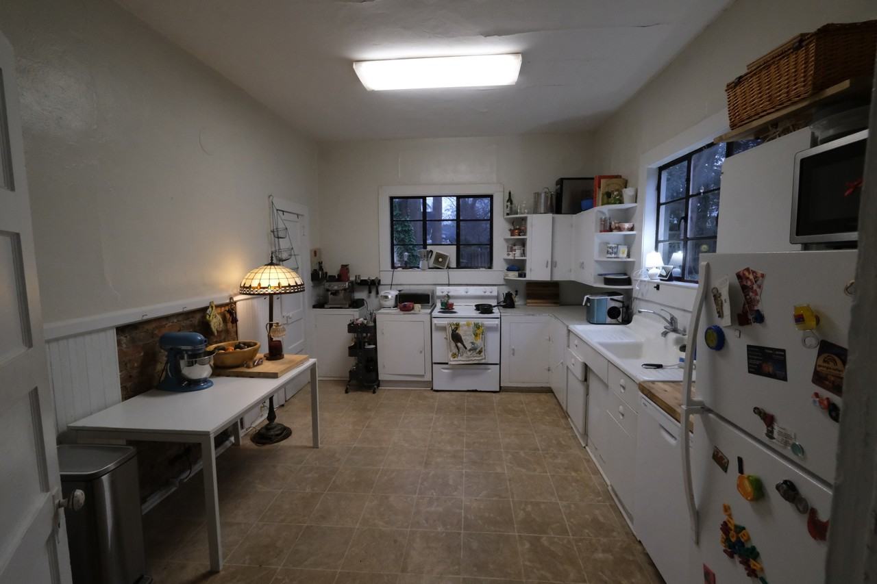 179 Park Ave #1 - Photo 6 of 33