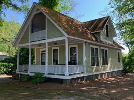 featured image of 493 Yonah Ave #1