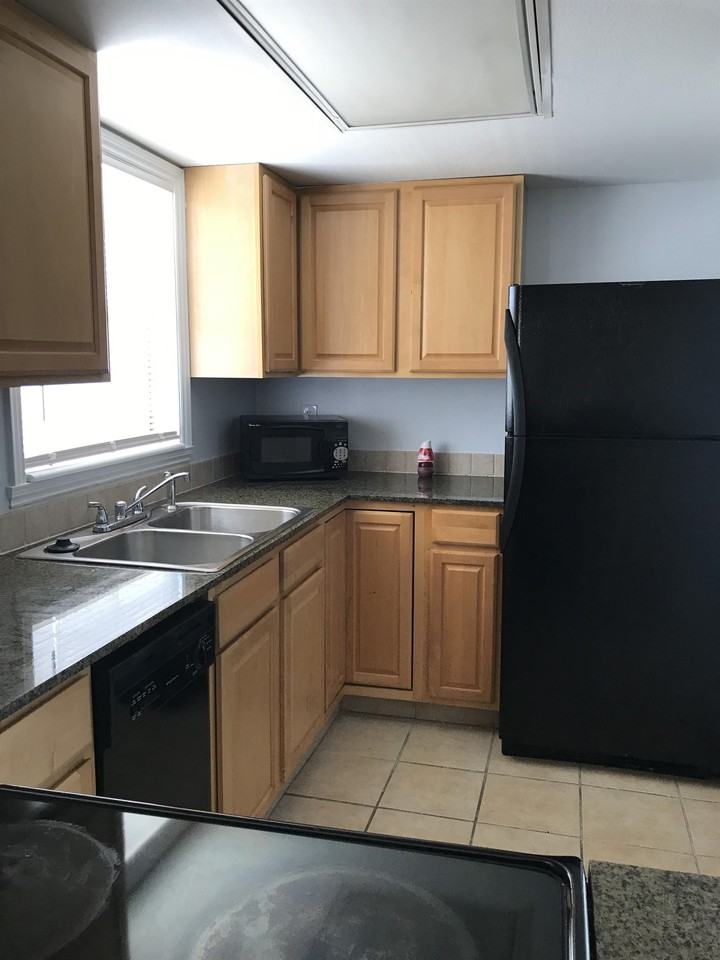 1000 S Semoran Blvd #1 - Photo 2 of 16