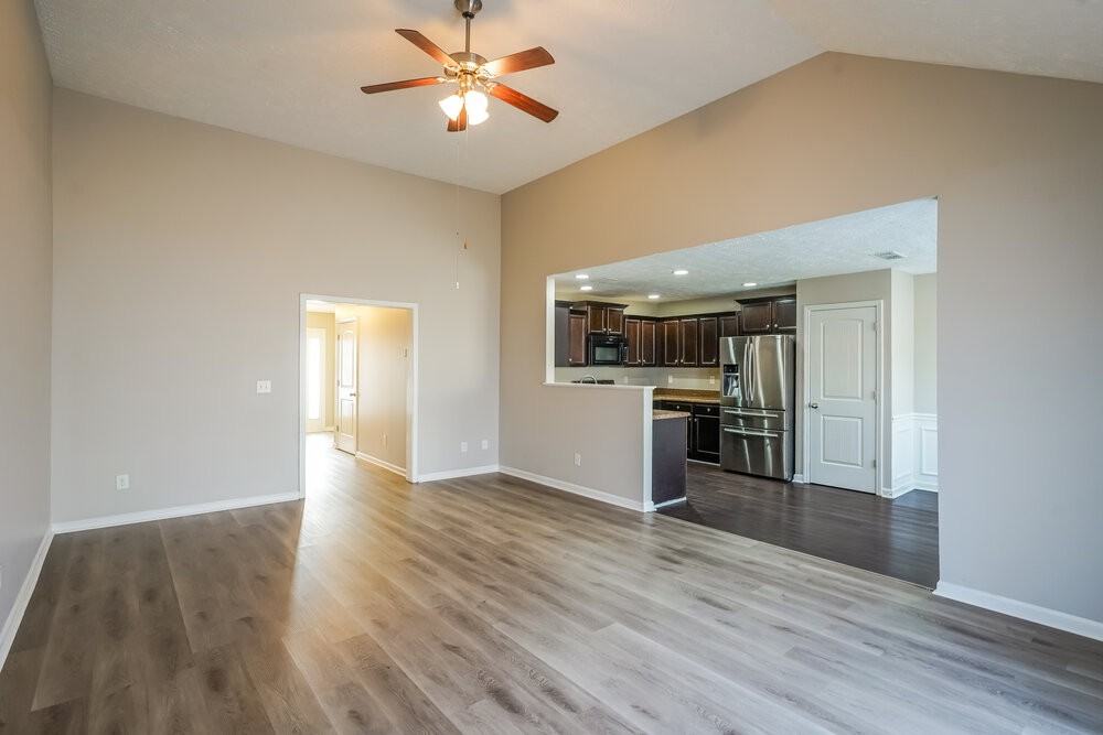 1713 Porchrest Way - Photo 5 of 17