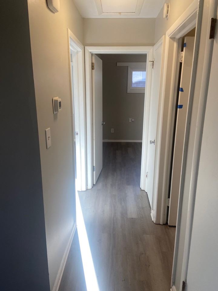 526 Blendwood Dr #1 - Photo 7 of 13