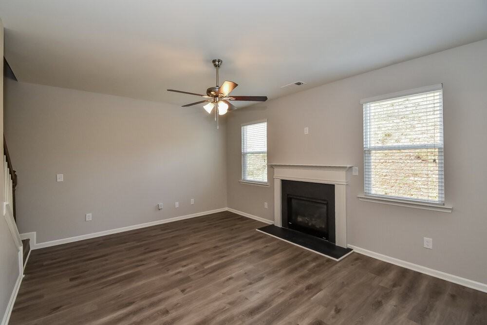 30 Calm Waters Ave - Photo 5 of 17