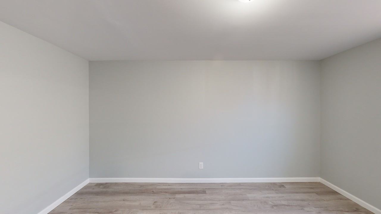 910 Gateway Blvd Apt B9 #B9 - Photo 7 of 11