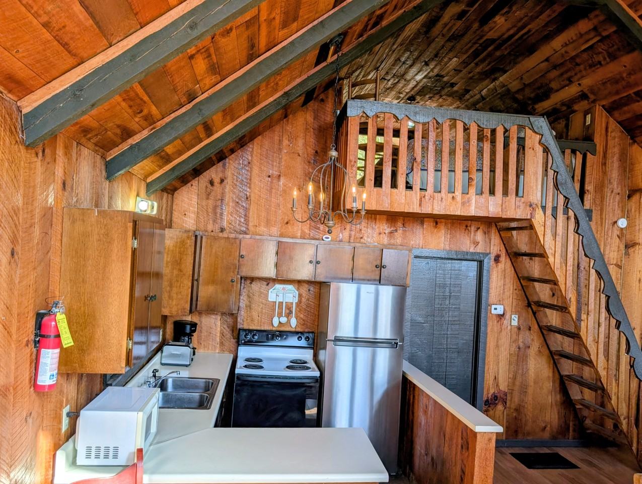 24 Chalet Village Ln #NA - Photo 4 of 28